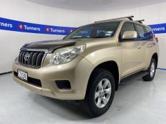 Photo of the vehicle Toyota Land Cruiser Prado