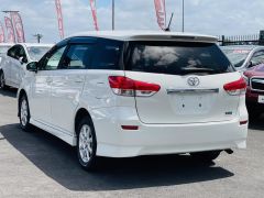 Photo of the vehicle Toyota Wish