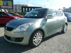 Photo of the vehicle Suzuki Swift