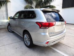 Photo of the vehicle Mitsubishi Outlander