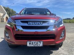 Photo of the vehicle Isuzu D-Max