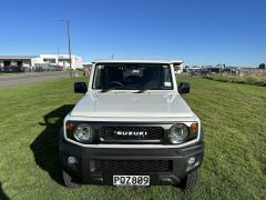 Photo of the vehicle Suzuki Jimny