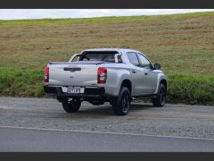 Photo of the vehicle Mitsubishi Triton