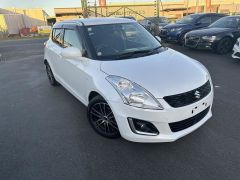 Photo of the vehicle Suzuki Swift