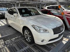 Photo of the vehicle Nissan Fuga