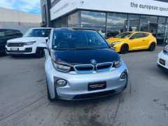 Photo of the vehicle BMW i3