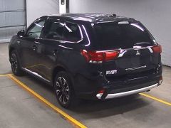 Photo of the vehicle Mitsubishi Outlander