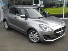 Photo of the vehicle Suzuki Swift