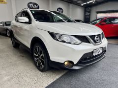 Photo of the vehicle Nissan Qashqai