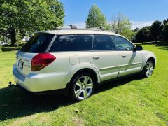 Photo of the vehicle Subaru Outback