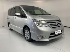 Photo of the vehicle Nissan Serena