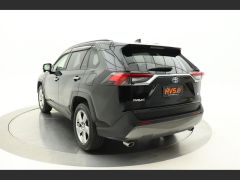 Photo of the vehicle Toyota RAV4