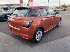 Photo of the vehicle Suzuki Swift