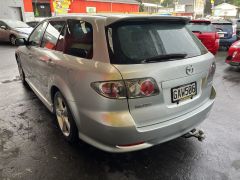 Photo of the vehicle Mazda Atenza