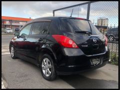 Photo of the vehicle Nissan Tiida