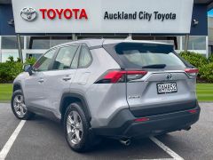 Photo of the vehicle Toyota RAV4