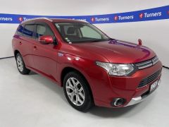 Photo of the vehicle Mitsubishi Outlander