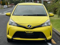 Photo of the vehicle Toyota Vitz