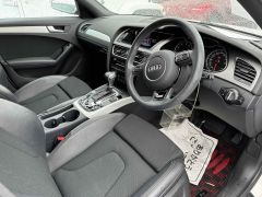 Photo of the vehicle Audi A4