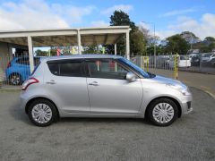 Photo of the vehicle Suzuki Swift