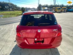 Photo of the vehicle Suzuki Swift