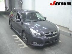 Photo of the vehicle Subaru Legacy