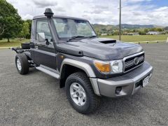 Photo of the vehicle Toyota Land Cruiser