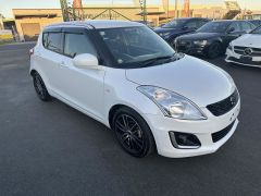 Photo of the vehicle Suzuki Swift