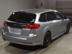 Photo of the vehicle Subaru Legacy