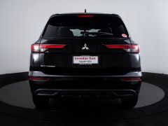 Photo of the vehicle Mitsubishi Outlander