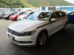 Photo of the vehicle Volkswagen Passat