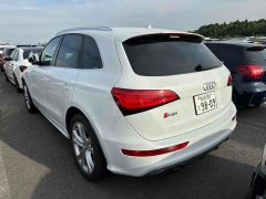 Photo of the vehicle Audi SQ5