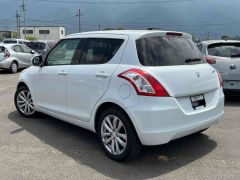 Photo of the vehicle Suzuki Swift