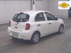 Photo of the vehicle Nissan March