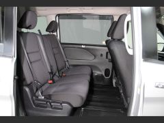 Photo of the vehicle Nissan Serena