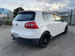 Photo of the vehicle Volkswagen Golf