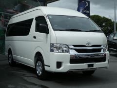 Photo of the vehicle Toyota HiAce