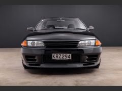 Photo of the vehicle Nissan Skyline