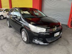 Photo of the vehicle Citroen C4