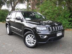 Photo of the vehicle Jeep Grand Cherokee