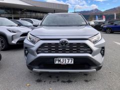 Photo of the vehicle Toyota RAV4