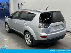 Photo of the vehicle Mitsubishi Outlander