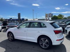 Photo of the vehicle Audi Q5