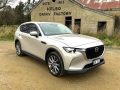 Photo of the vehicle Mazda CX-60