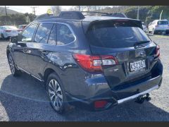 Photo of the vehicle Subaru Outback