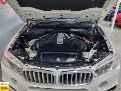 Photo of the vehicle BMW X5