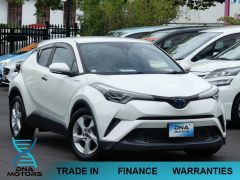 Photo of the vehicle Toyota C-HR