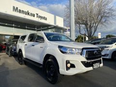 Photo of the vehicle Toyota Hilux