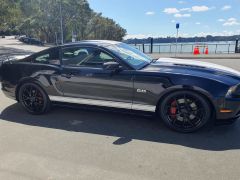 Photo of the vehicle Ford Mustang