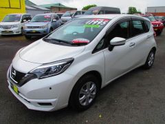 Photo of the vehicle Nissan Note